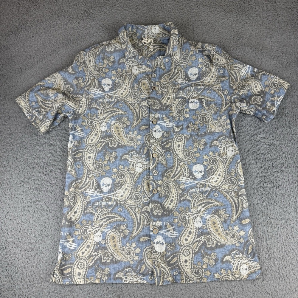 Sea Shepherd Skull button up Size Xs Summer Hawaiian